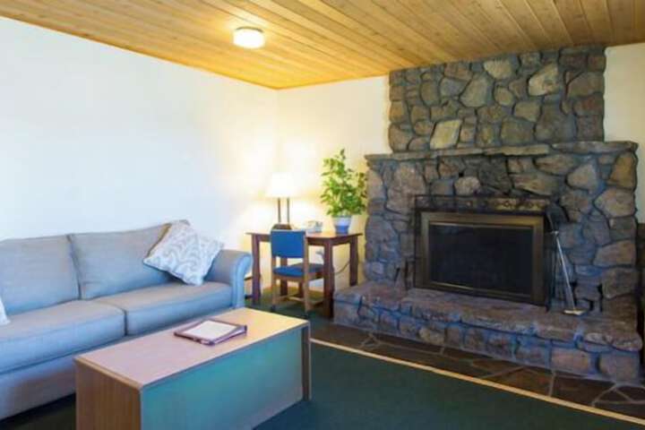 Westcliff Lodge