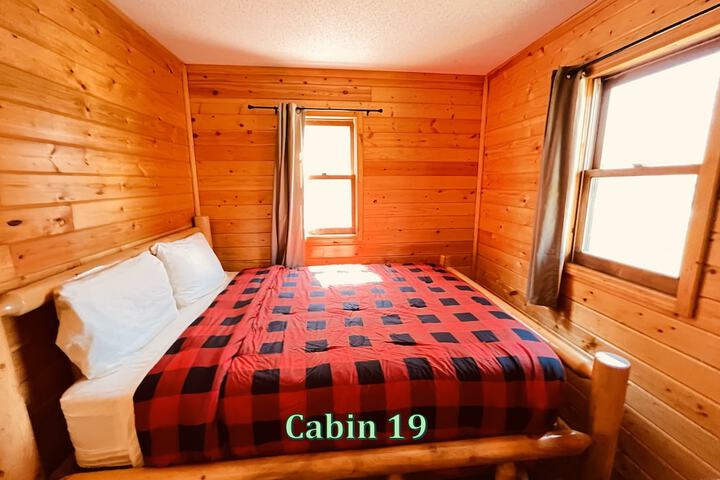 Horseshoe Bay Lodge
