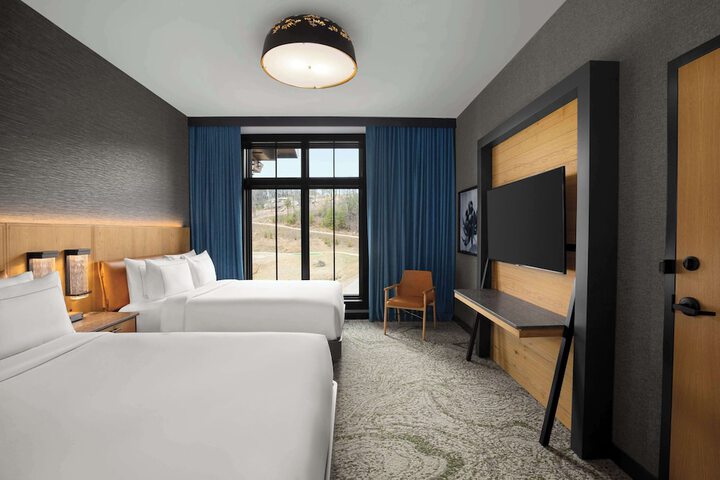 Room 108 of 227