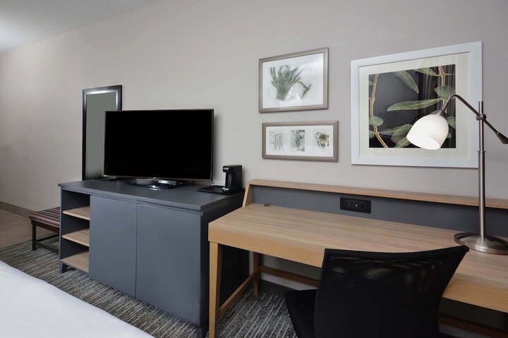 Country Inn & Suites by Radisson Asheville West near Biltmore