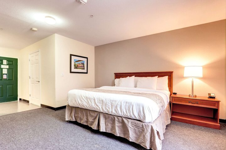 Room 15 of 46