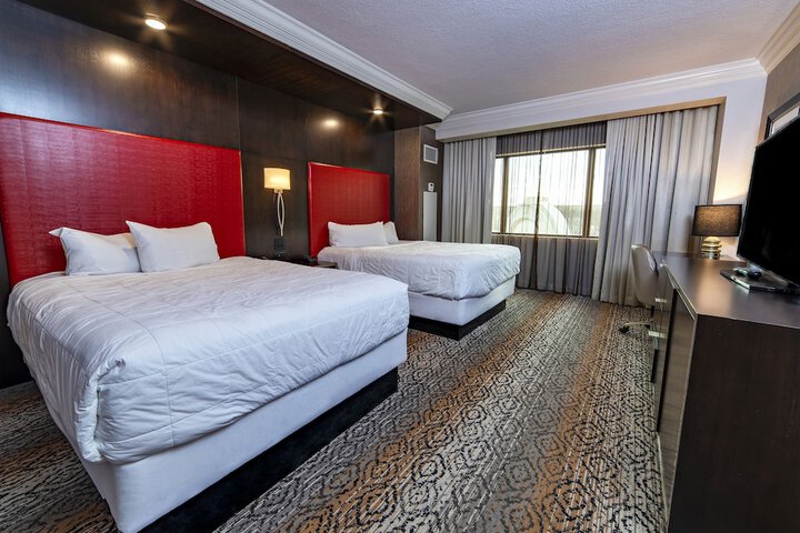 Caesars Southern Indiana Hotel & Casino - a Caesars Rewards Destination