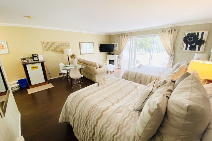 Room 21 of 35
