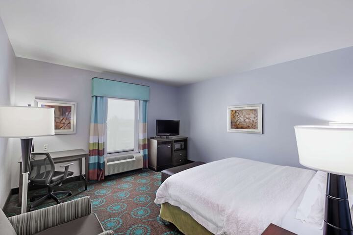 Room 21 of 34