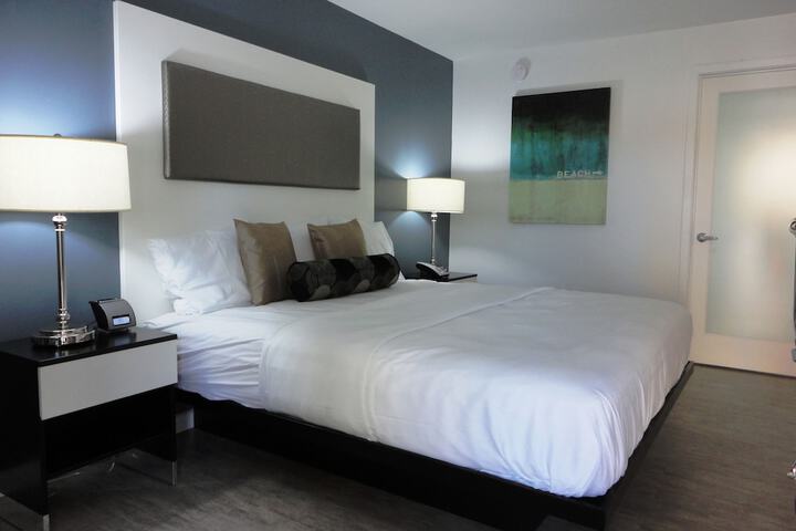 Lotus Boutique Inn & Suites