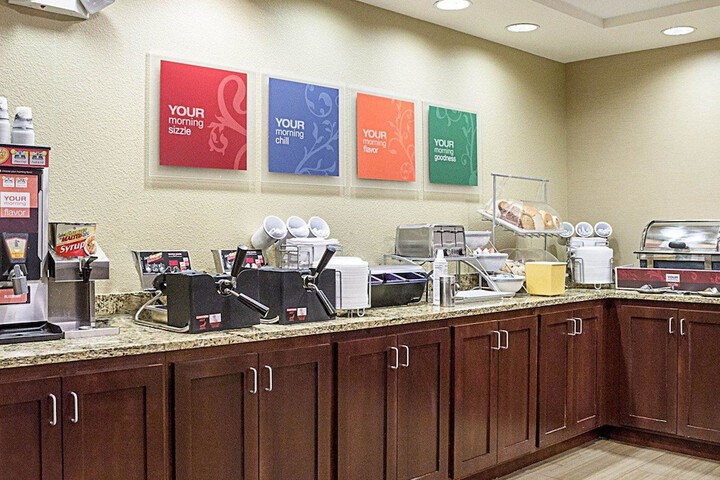 Comfort Suites Minot South