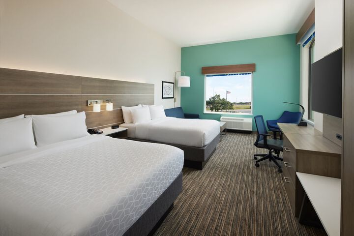 Room 21 of 34