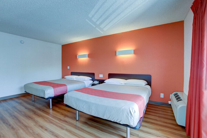 Room 19 of 23