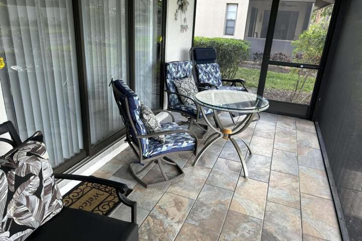 LUX VILLAs on beautiful Palmer Ranch
