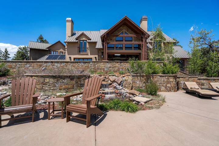 Off Grid Luxury Experience