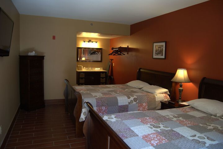 Room 12 of 26