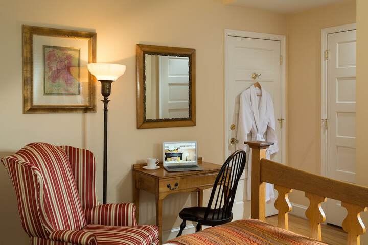 Room 11 of 41