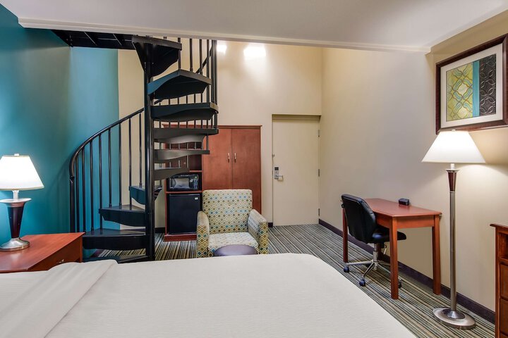 Room 29 of 41