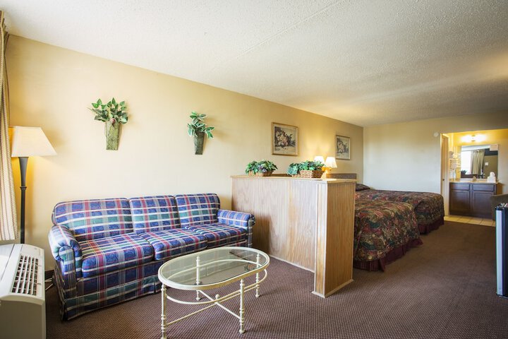 Room 52 of 59