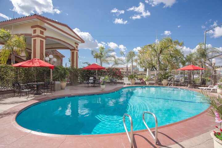 Pool 6 of 43