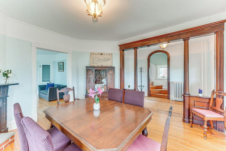 Charming Victorian Retreat w / Hudson River Views