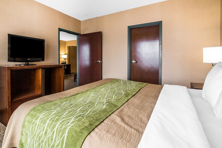 Room 14 of 30