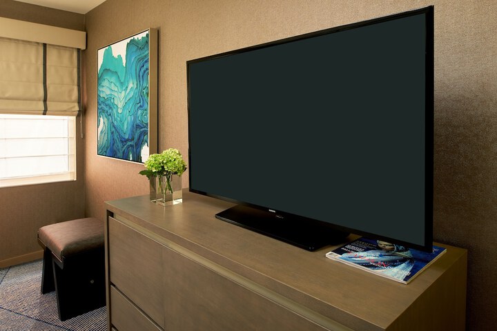 Room 10 of 51