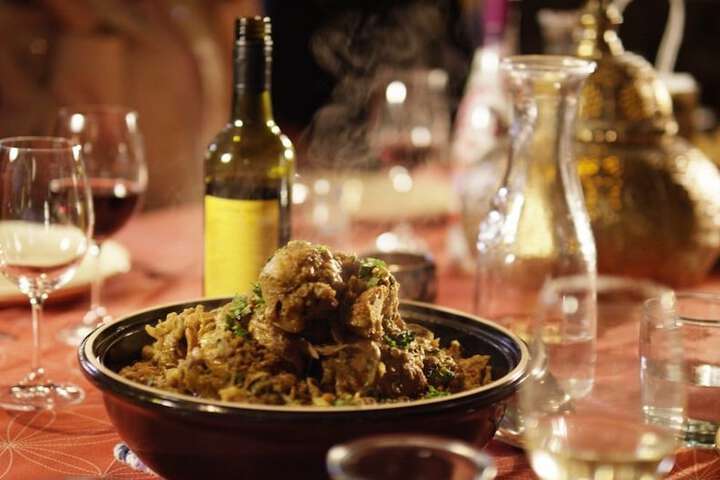 Dining 9 of 21