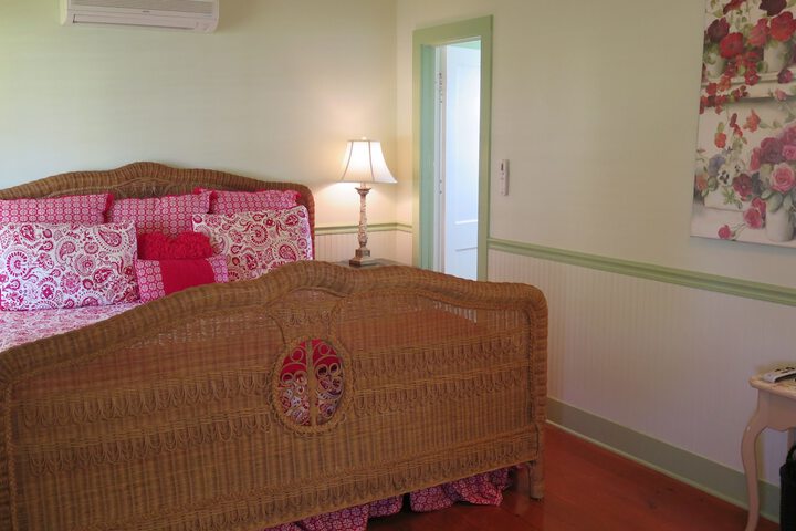 Room 52 of 72