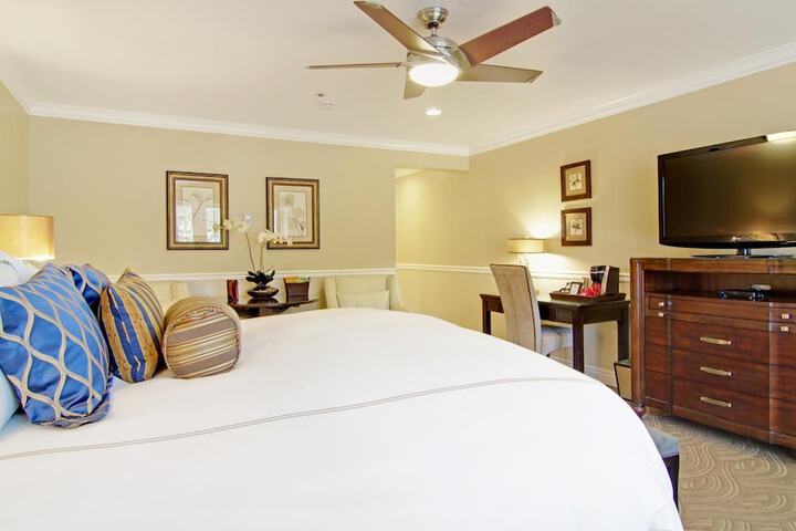 Room 35 of 56