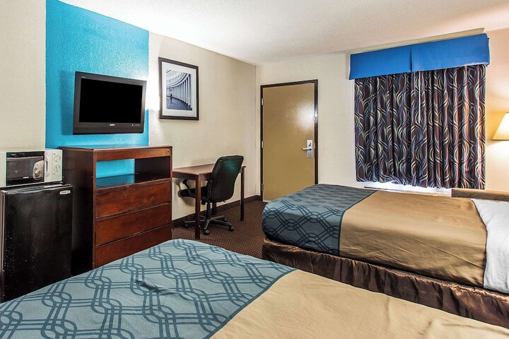Room 21 of 26