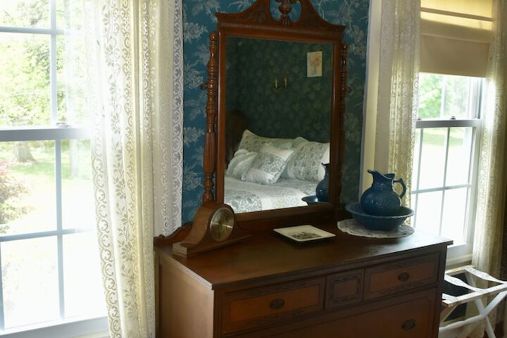 Room 47 of 64