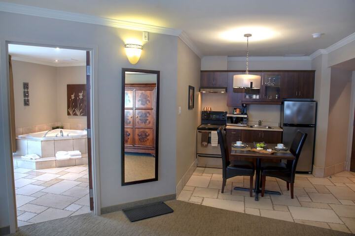 Hotel Brossard an Ascend Collection Hotel