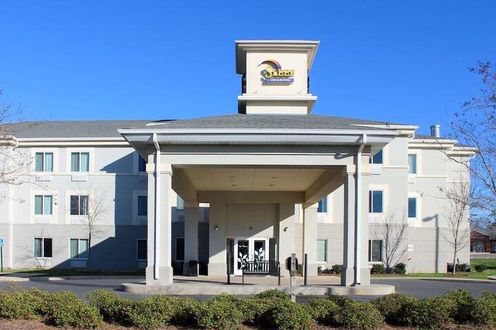 Sleep Inn & Suites Evergreen I-65