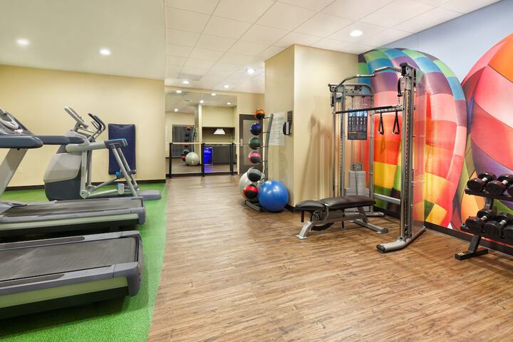 Hotel Indigo Cleveland-Beachwood by IHG
