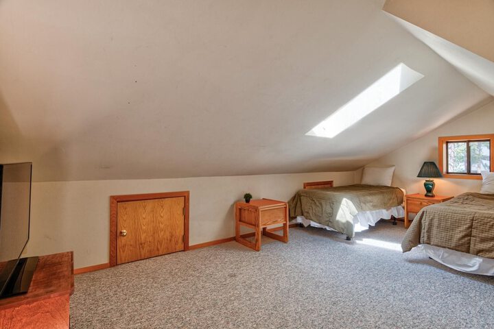 Room 21 of 39