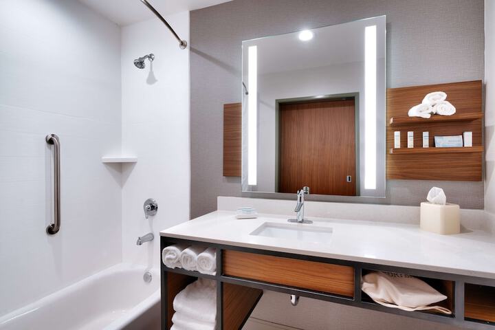 Room 20 of 58