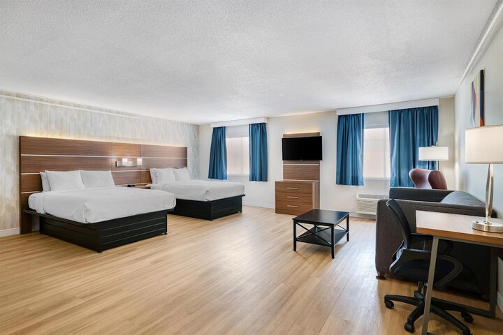 Baldwin Inn & Suites SureStay Collection by Best Western
