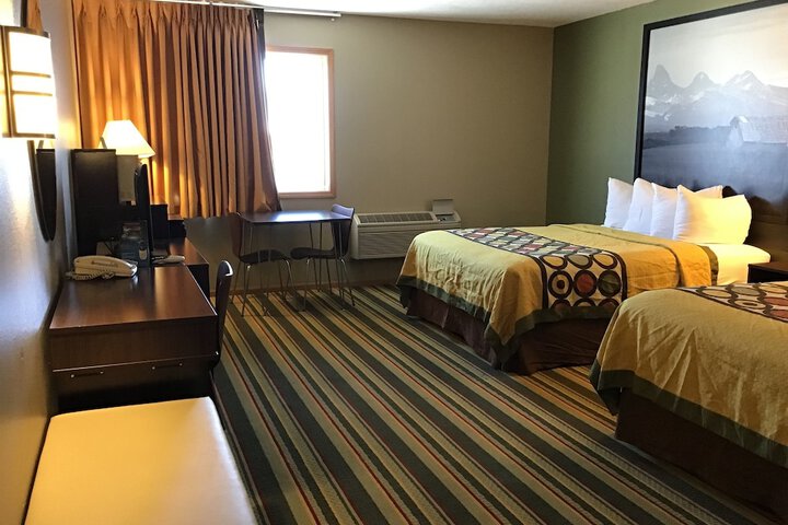 Room 16 of 30