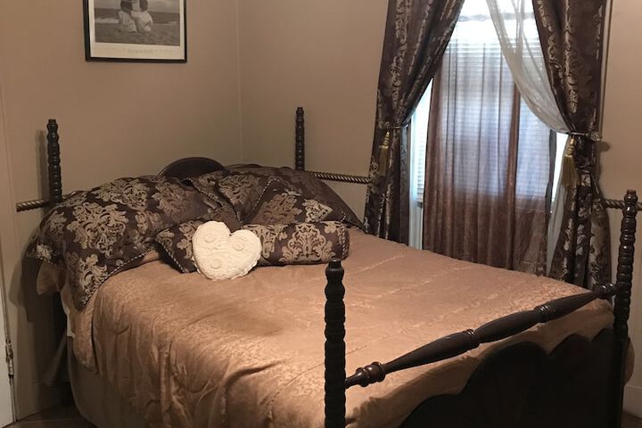 Room 9 of 41