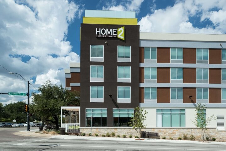 Hotel 2 of 48