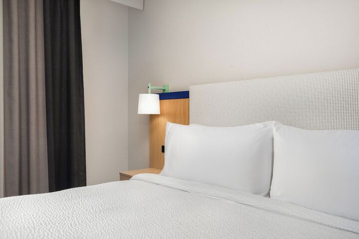 Garner Hotel Evansville East by IHG