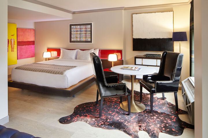 Room 44 of 85