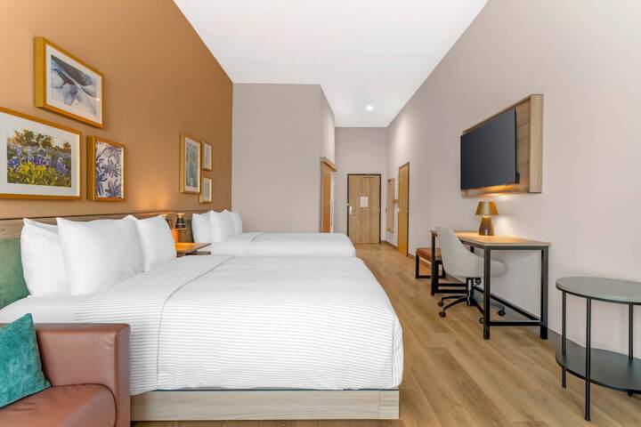 Cambria Hotel Euless - DFW Airport South
