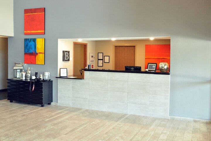 Hotel Interior 10 of 33