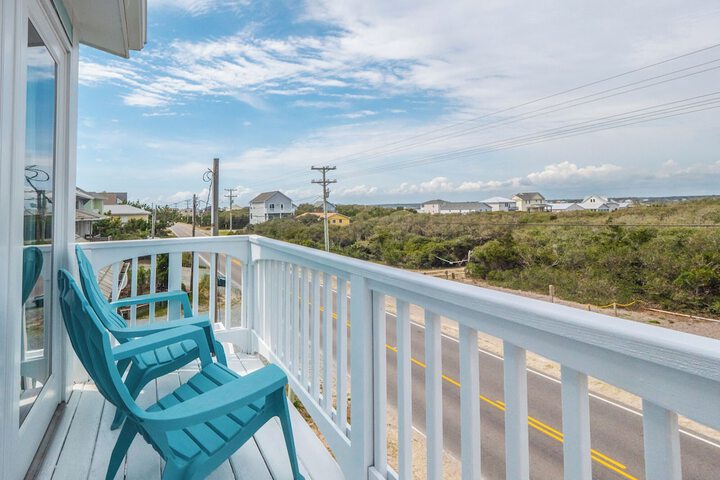 Surfside Cottage by Topsail Realty