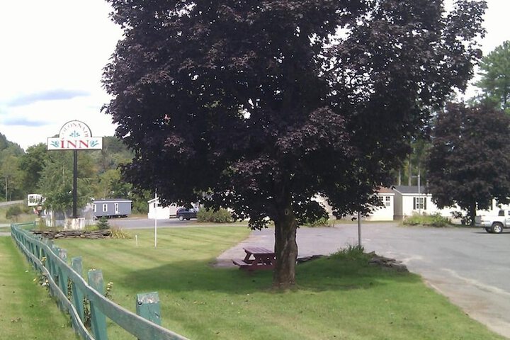 Property Grounds 37 of 37