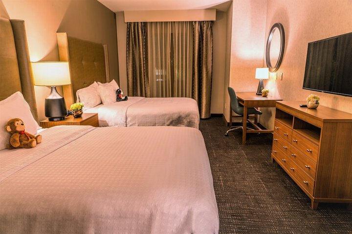 Room 44 of 85