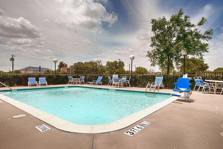 Pool 3 of 15