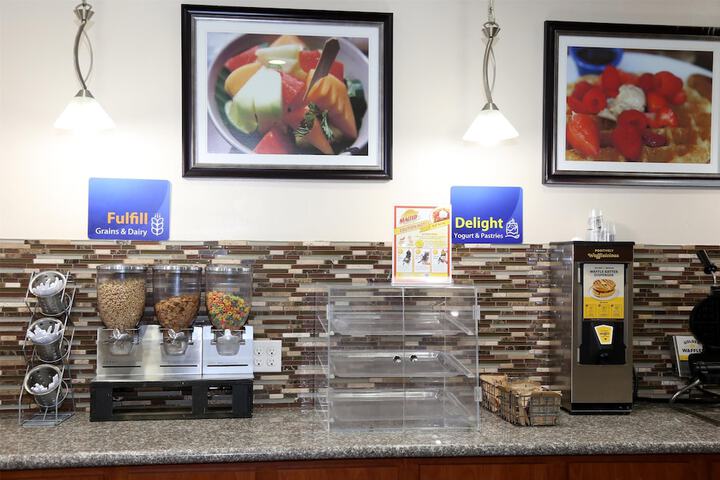 Americas Best Value Inn Monroe