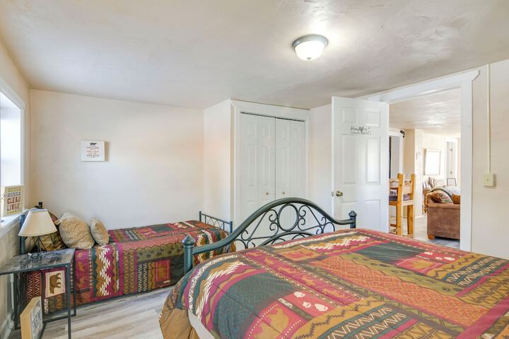 Downtown Del Norte Home Near Hiking & Fishing!