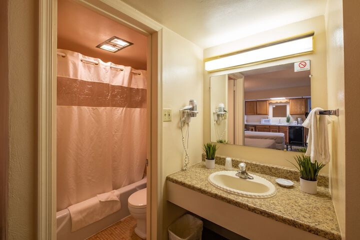 Room 19 of 29