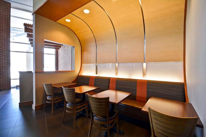Hyatt Place Chicago / Naperville/Warrenville