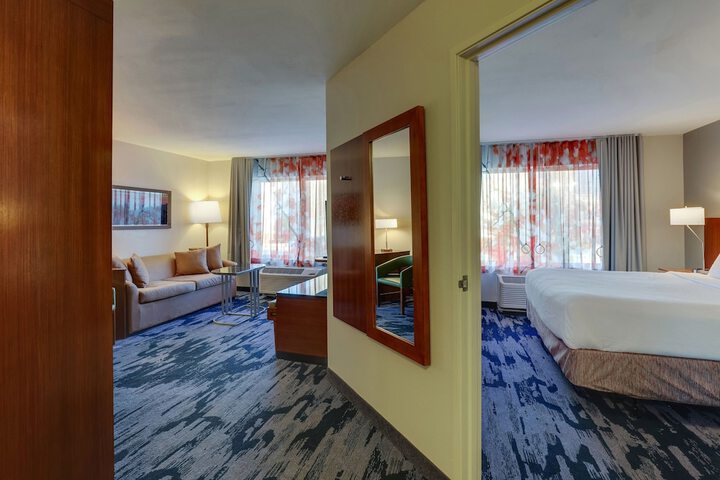 Room 32 of 52