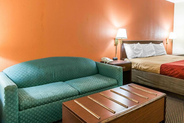 Econo Lodge Seymour